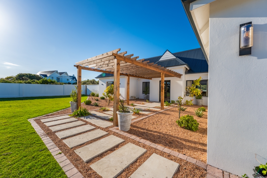 4 Bedroom Property for Sale in St Francis Links Eastern Cape